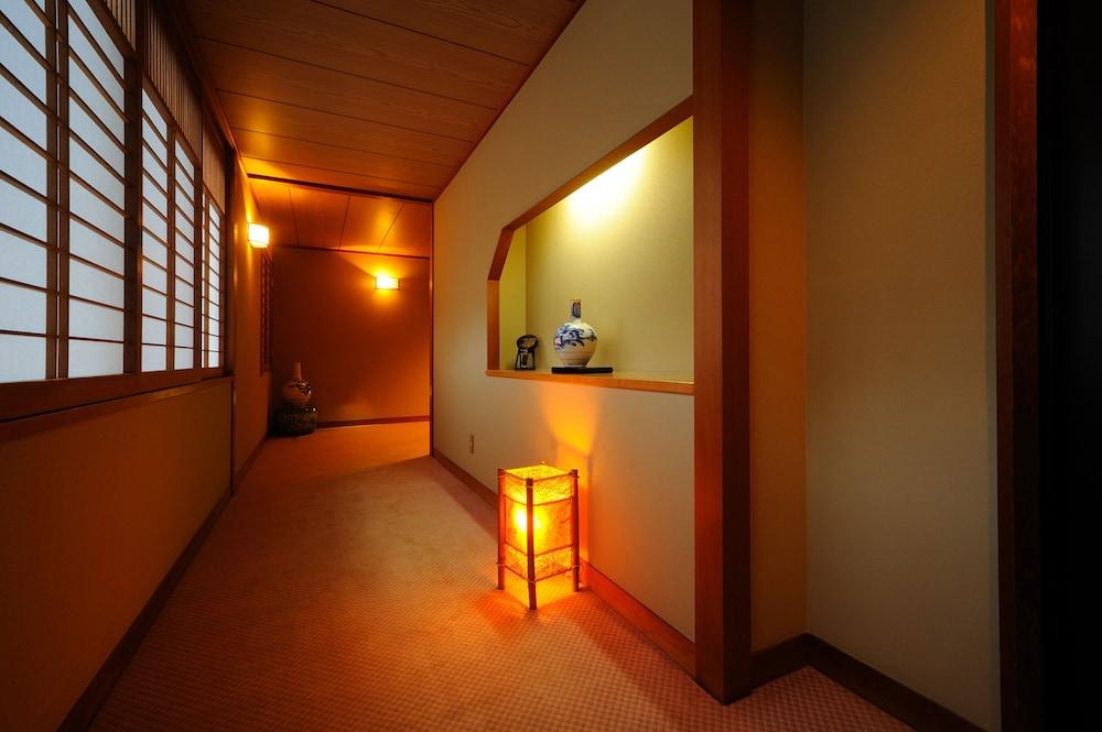 Suzukiya Ryokan Shiroishi  Eksteriør bilde