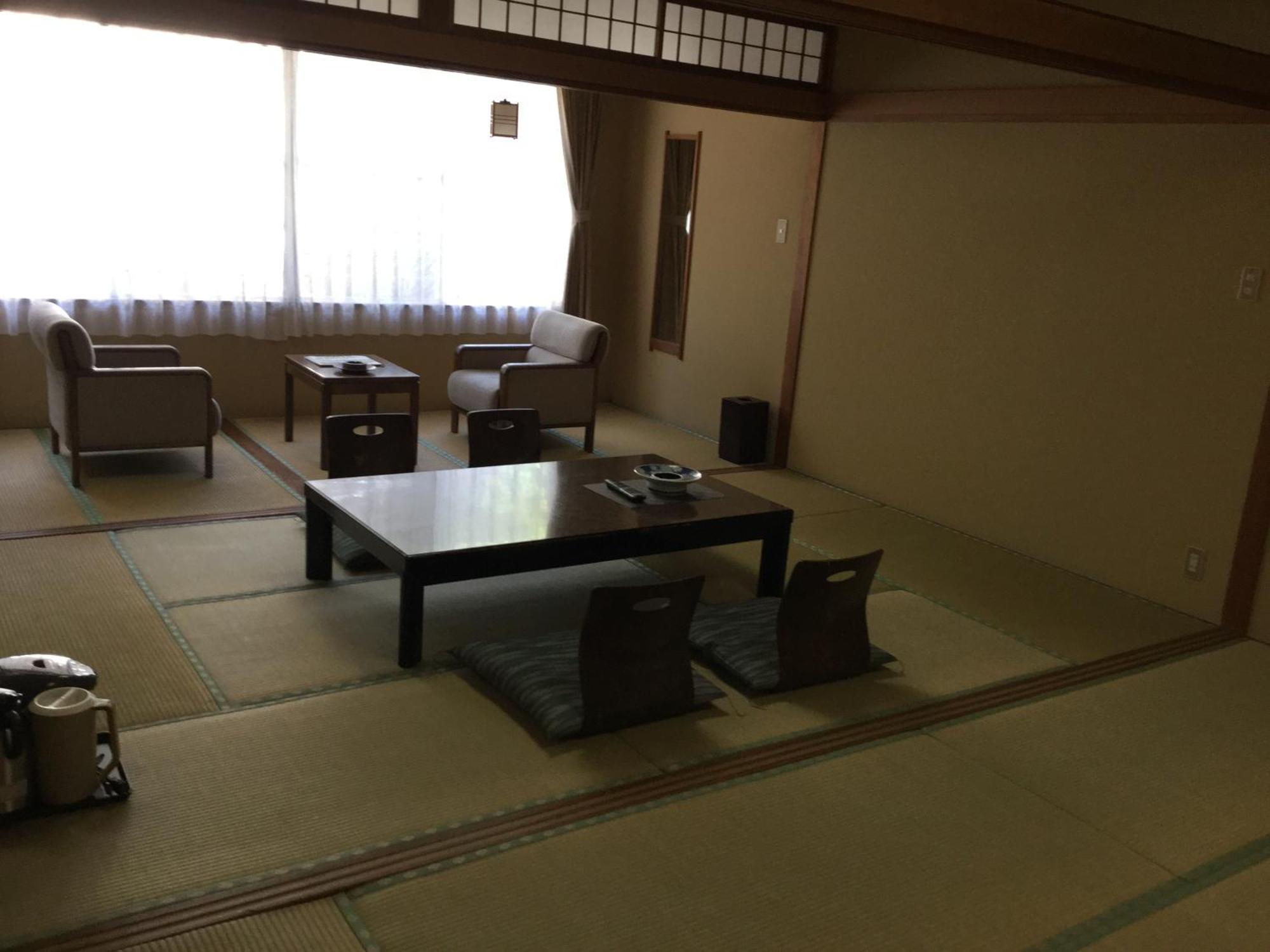 Suzukiya Ryokan Shiroishi  Rom bilde