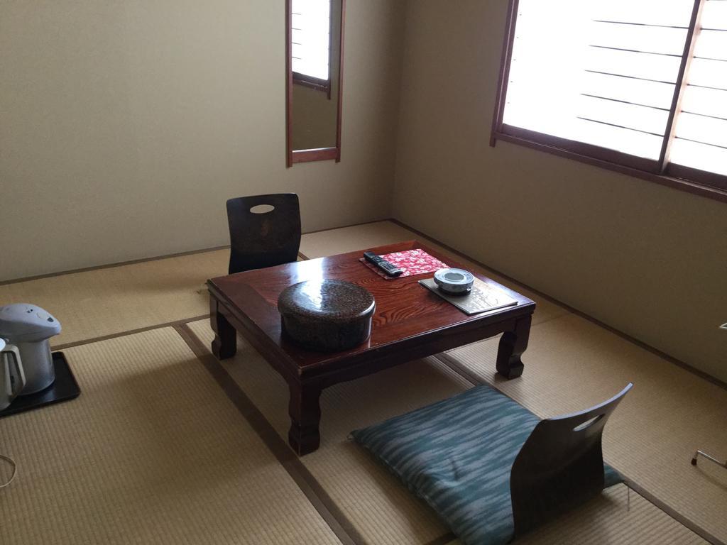 Suzukiya Ryokan Shiroishi  Rom bilde