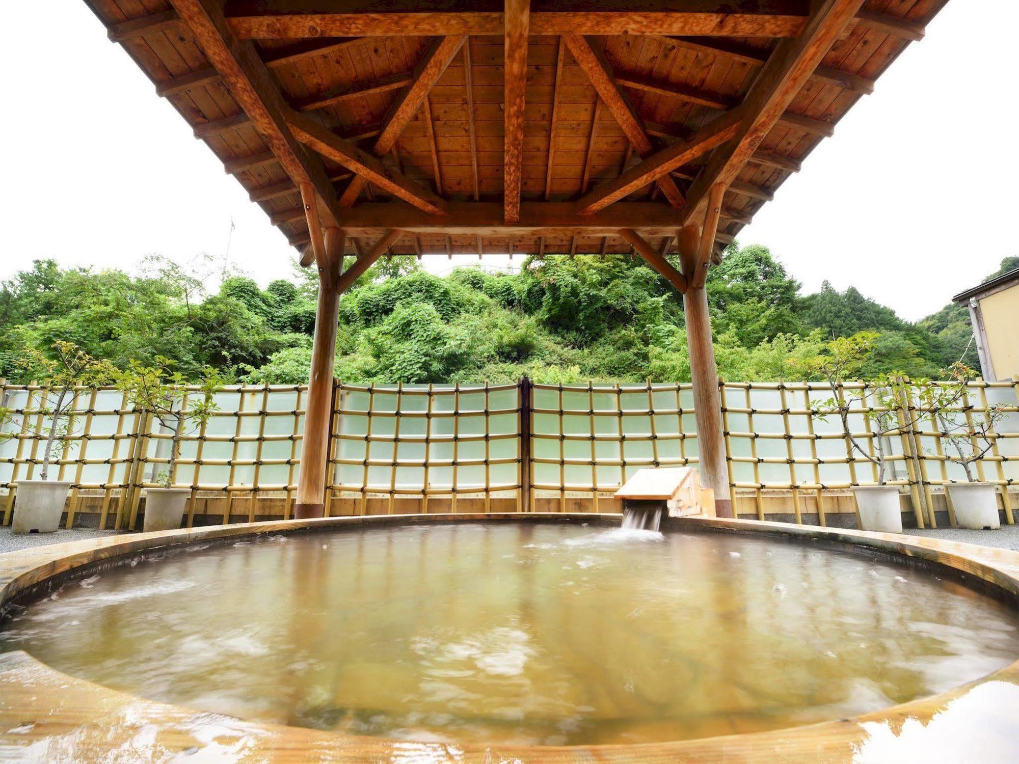 Suzukiya Ryokan Shiroishi  Eksteriør bilde