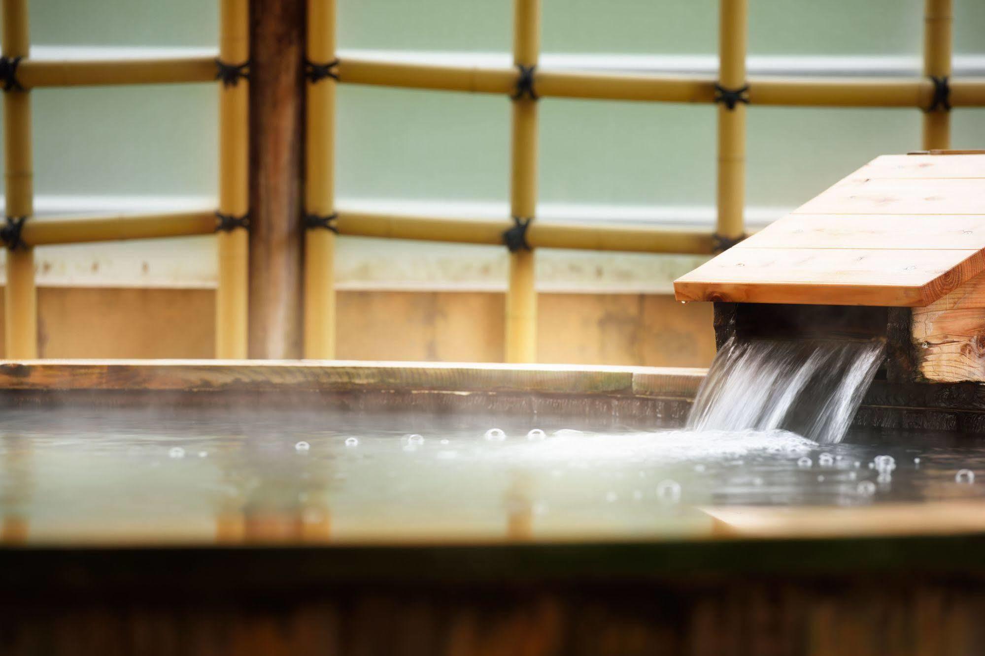 Suzukiya Ryokan Shiroishi  Eksteriør bilde